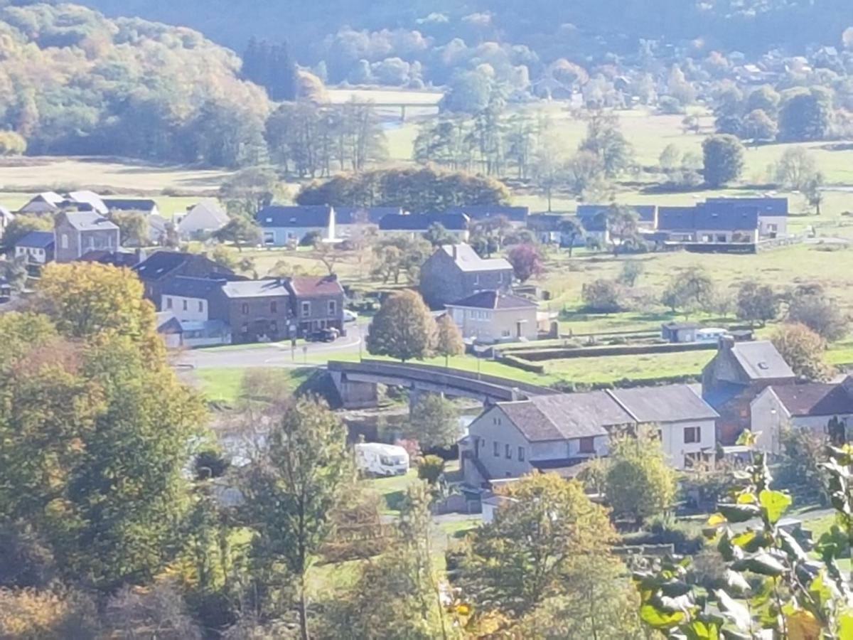 Gite Le Haut Rivage Tournavaux Buitenkant foto